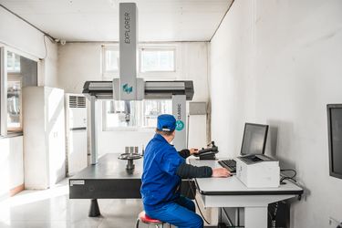 Çin Jinhuan Auto Parts Manufacturing Co., Ltd Fabrika